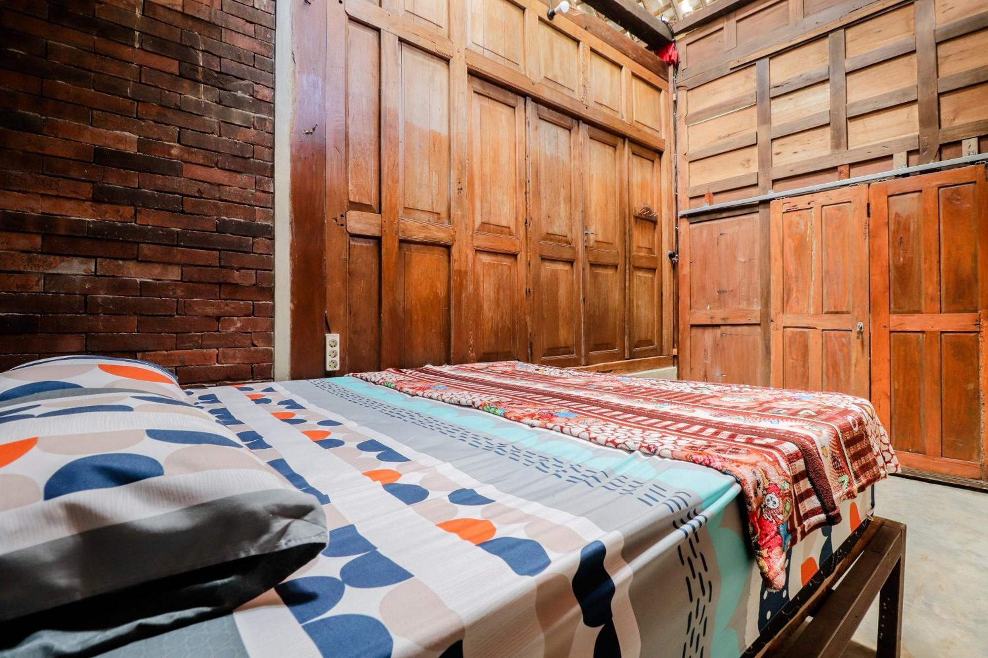 Nurudin House Appartement Magelang Buitenkant foto