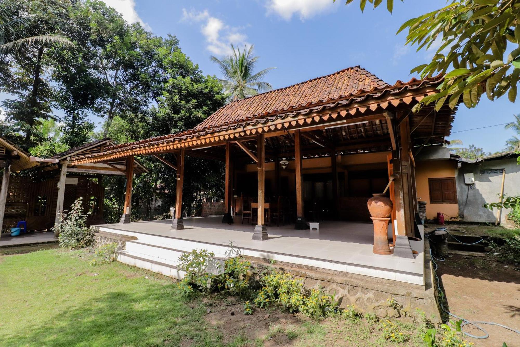 Nurudin House Appartement Magelang Buitenkant foto