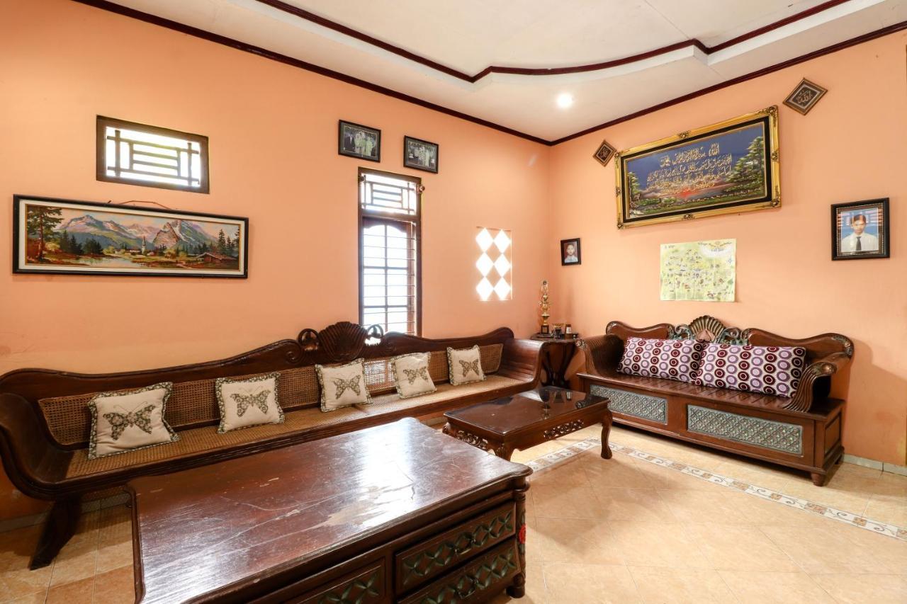 Nurudin House Appartement Magelang Buitenkant foto